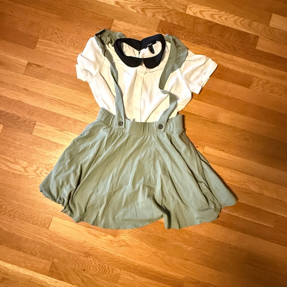 Hot Topic Green Over the Garden Wall Skirt and Top